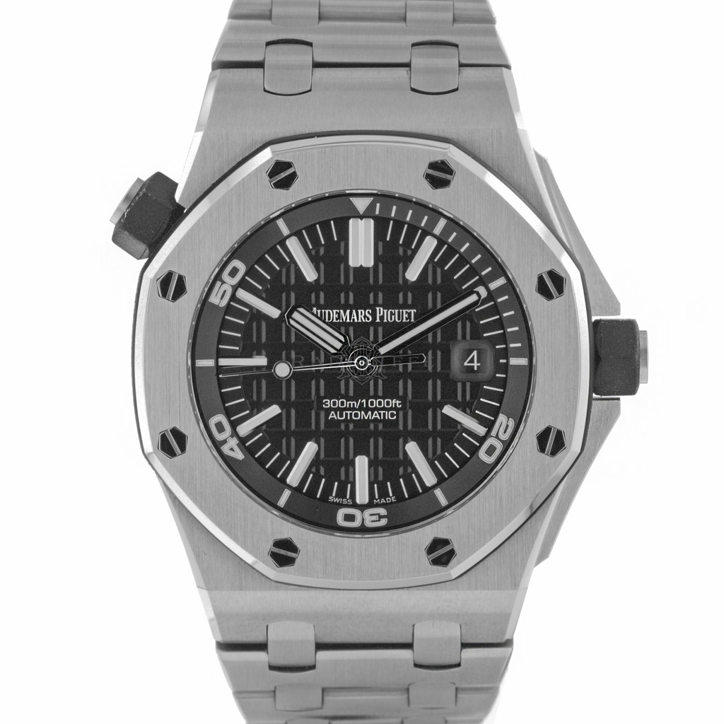 Audemars Piguet Royal Oak Offshore Diver Silver 15703ST.OO.A002CA.01 1 Audemars Piguet Royal Oak Offshore Diver Silver 15703ST.OO.A002CA.01